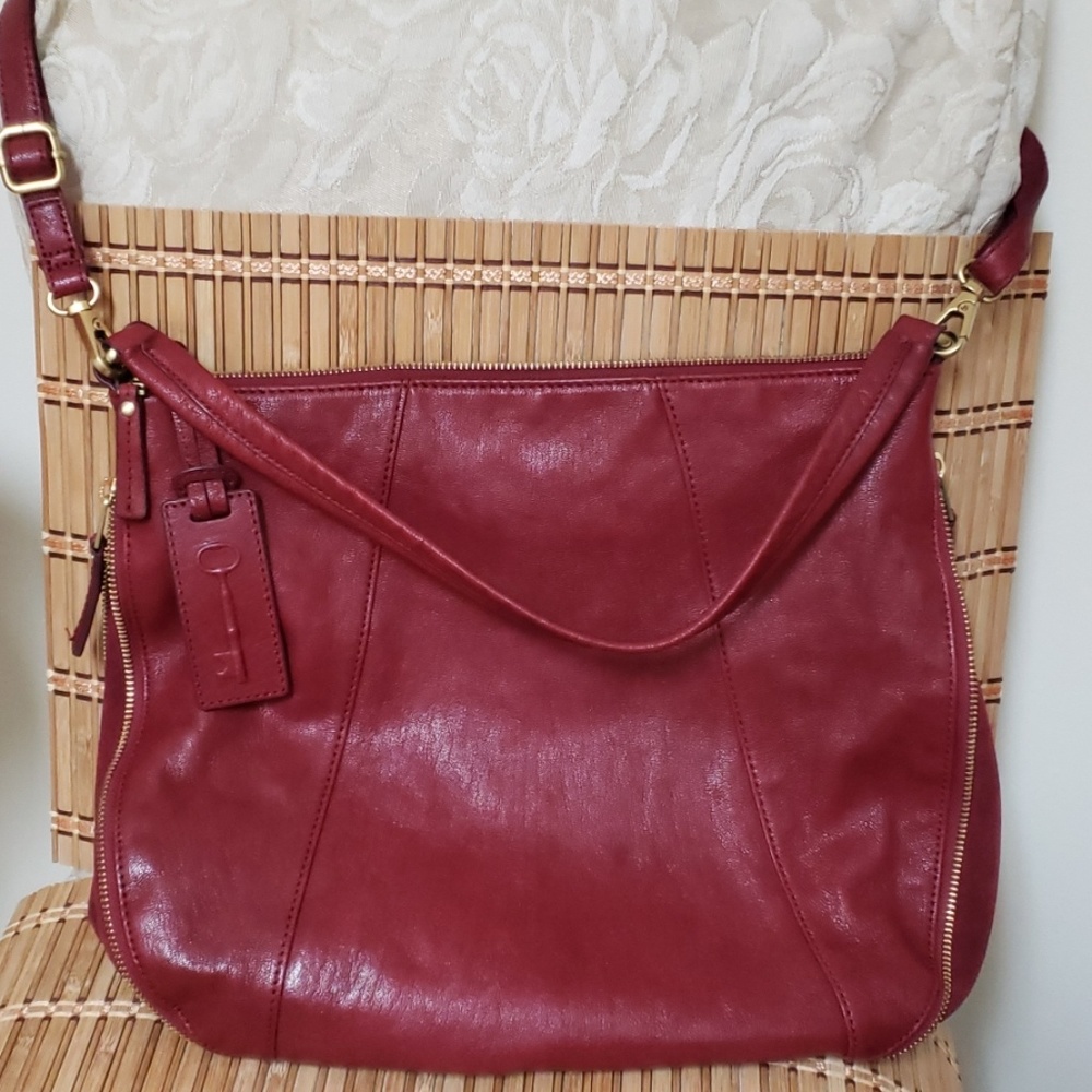 FOSSIL Purse. - Picture 2 of 8